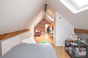 Photo 2- click for photo gallery